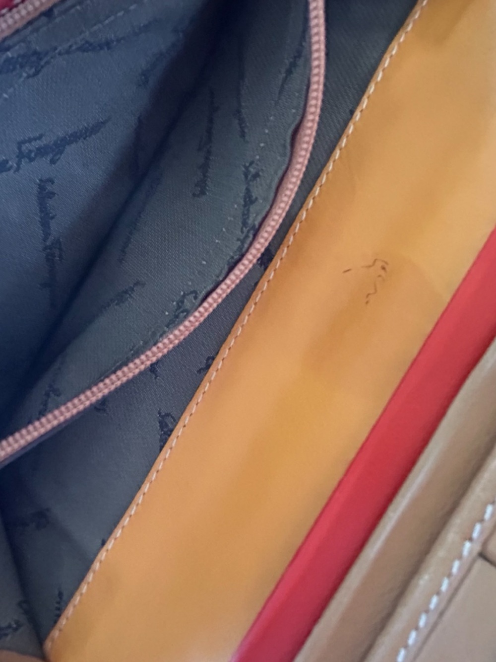 Salvatore Ferragamo COLORFUL UNIQUE GANCINI Embossed Wallet EUC - Picture 9 of 11